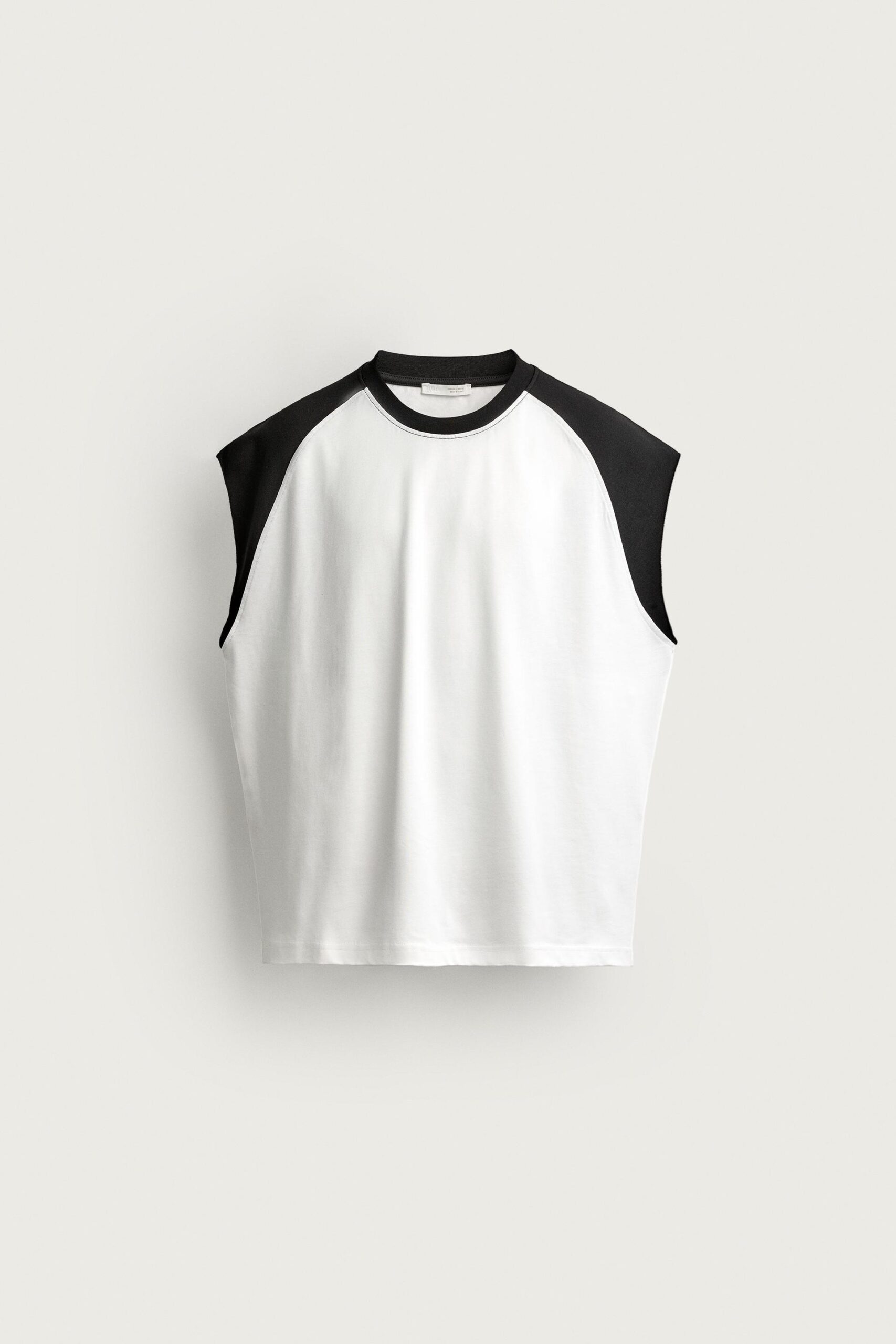 T-SHIRT SANS MANCHES À MANCHES RAGLAN