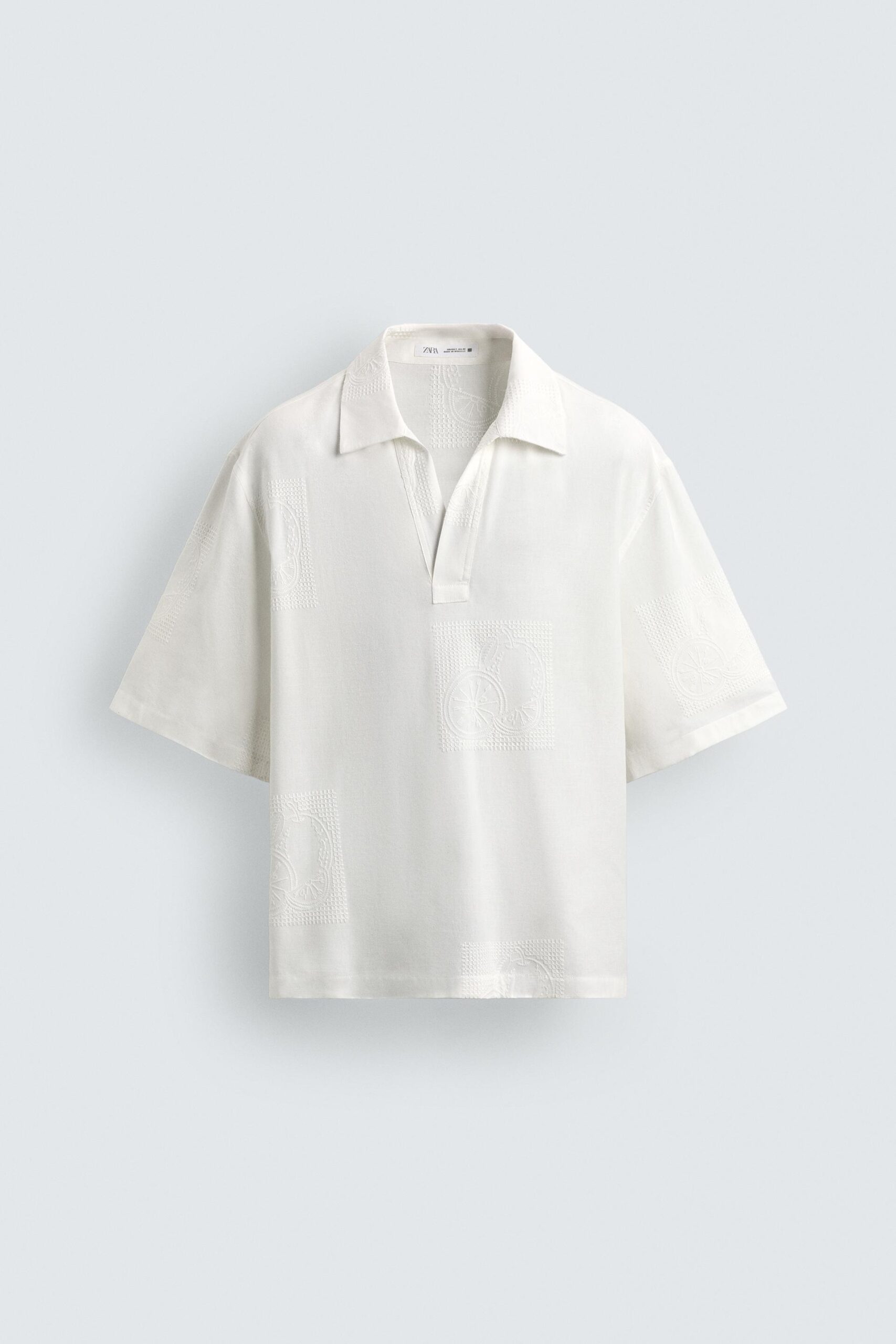 POLO AVEC MOTIF DE FRUITS BRODÉS